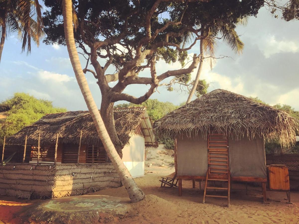 Upali Beach Surf Resort & Cafe Arugam Bay Exteriér fotografie